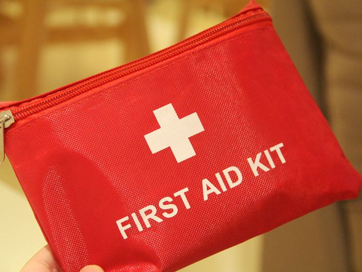 Baseball First Aid Kit: What Should Include - Sell Kits